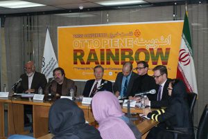 Otto Piene: RAINBOW - Pressekonferenz. TMOCA, Teheran. Photo by Till Breckner