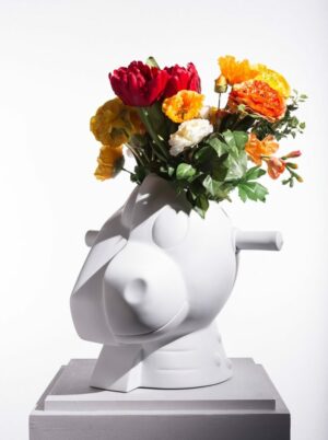 Jeff Koons Split-Rocker Vase 2012. Porzellanskulptur. 3.500 Exemplare. Eingebrannte Signatur auf der Unterseite. Nummeriert. 36 x 40 x 33 cm.