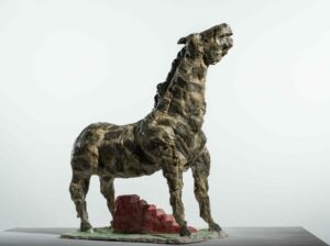 Markus Lüpertz "Trojanisches Pferd" 2016 Skulptur, handbemalter Bronzeguss in einer Auflage: 45 Exemplare zzgl. E.A. (HxBxT) 45 x 23 x 45 cm